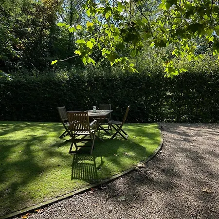 Idyllic Rural Retreat Apartment Plumpton Green Exterior photo