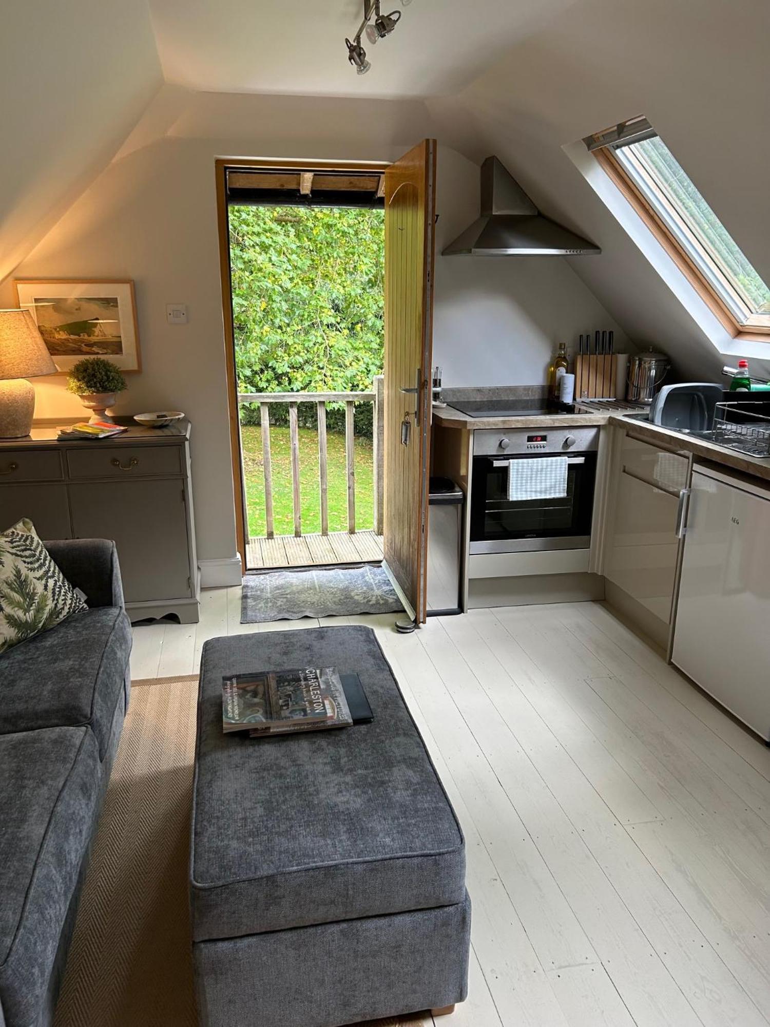 Idyllic Rural Retreat * Plumpton Green